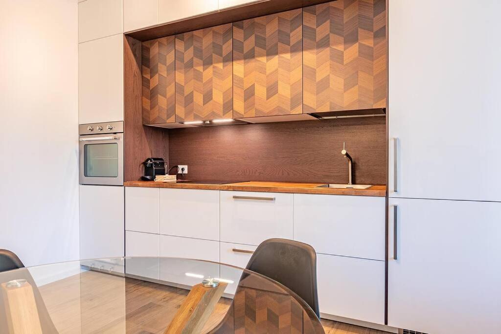 Guest Planet - Stylish Flat Bisceglie M1 Apartment Milan Exterior photo