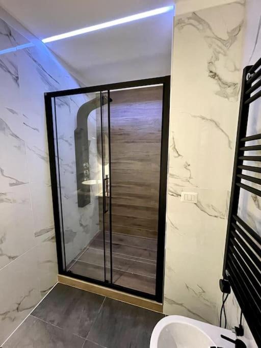 Guest Planet - Stylish Flat Bisceglie M1 Apartment Milan Exterior photo