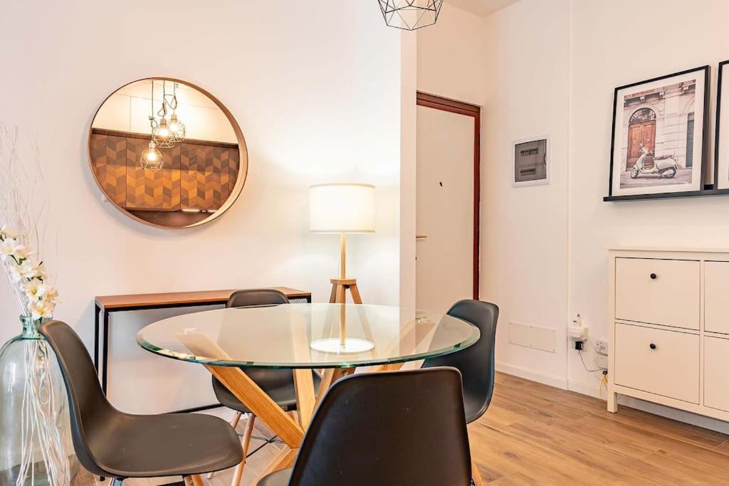 Guest Planet - Stylish Flat Bisceglie M1 Apartment Milan Exterior photo